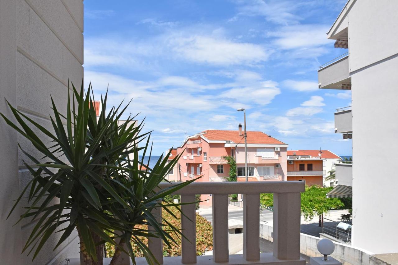 Apartments Stone Tucepi Tučepi Exterior foto